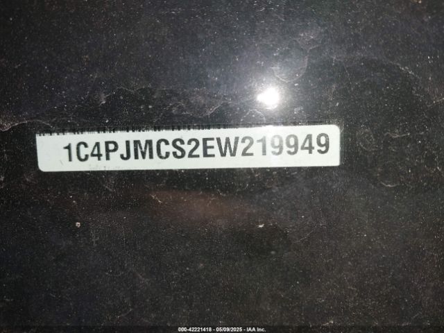 1C4PJMCS2EW219949 Jeep Cherokee Latitude