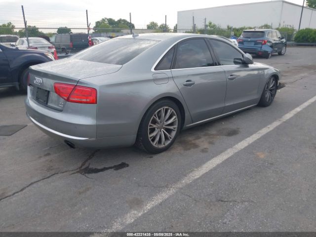 2011 AUDI A8 WAUAVAFD0BN018197 Photo 3