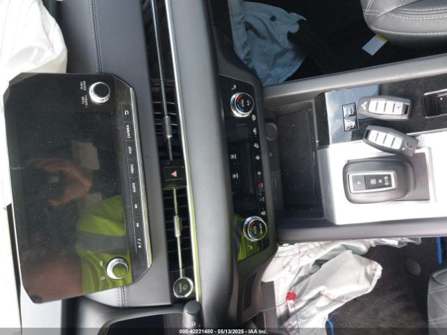2023 MITSUBISHI OUTLANDER PHEV JA4T5VA91PZ038233 Photo 10
