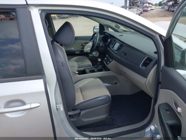KNDMB5C11J6346098 KIA SEDONA LX
