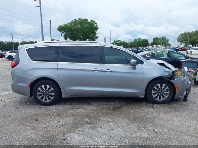 2C4RC1L79MR594547 Chrysler Pacifica Hybrid Touring L