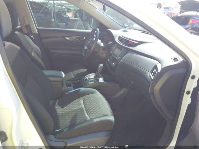 2017 NISSAN ROGUE 5N1AT2MV8HC814318 Photo 4