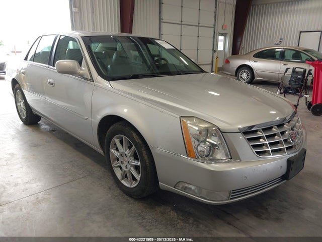 2011 CADILLAC DTS 1G6KD5E66BU119869 Photo 0