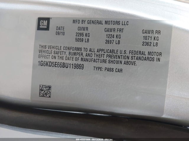 2011 CADILLAC DTS 1G6KD5E66BU119869 Photo 8