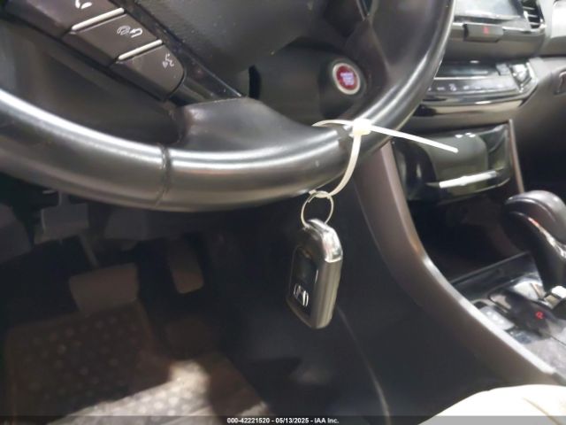 1HGCT2B05GA002832 Honda Accord Touring