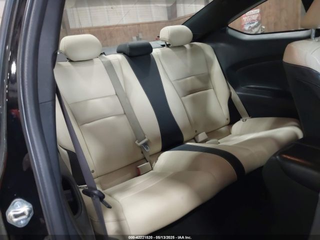 1HGCT2B05GA002832 Honda Accord Touring