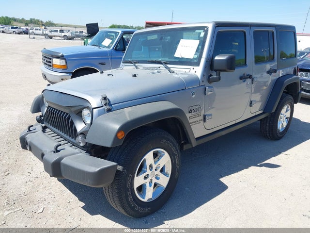 1C4BJWDG2HL678338 Jeep Wrangler