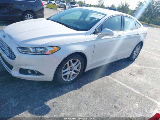 3FA6P0HD5ER273039 Ford FUSION SE