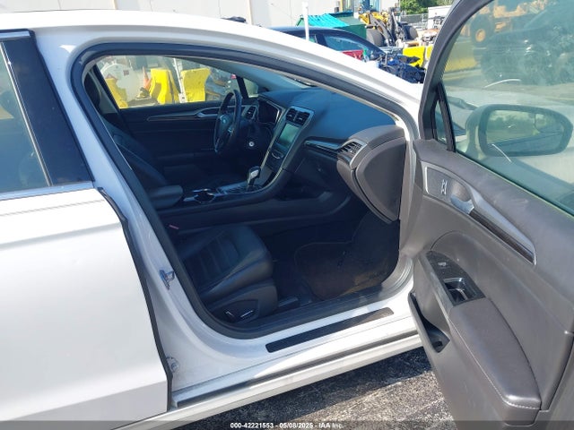 3FA6P0HD5ER273039 Ford FUSION SE