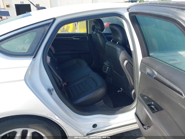 3FA6P0HD5ER273039 Ford FUSION SE