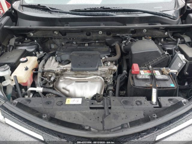 JTMZFREV1JJ734124 Toyota RAV4 LE