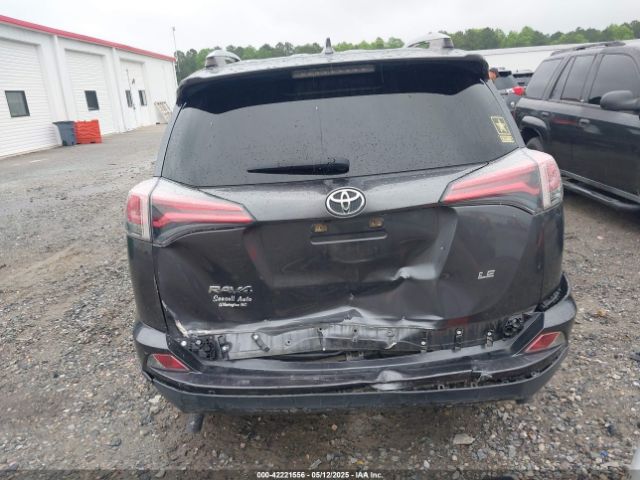 JTMZFREV1JJ734124 Toyota RAV4 LE
