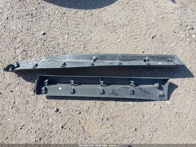 2GNALCEKXG6259921 Chevrolet EQUINOX LT