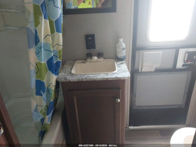 4YDT31R21H7207947 Keystone keystone