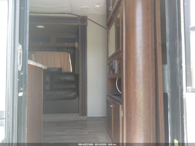 4YDT31R21H7207947 Keystone keystone