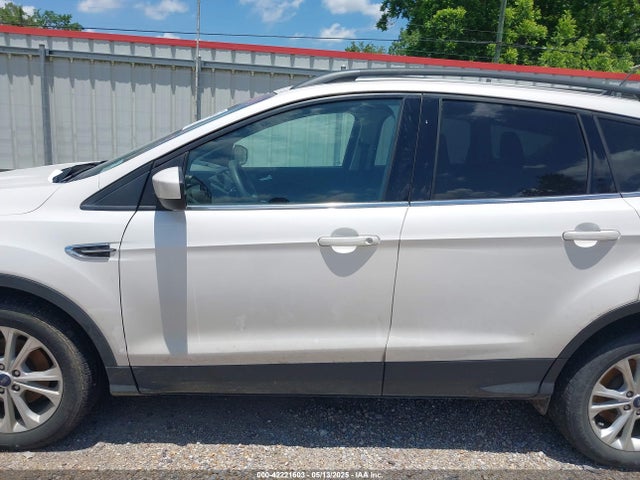 Ford ESCAPE SE 2018 1FMCU0GD6JUB36102 Image 14