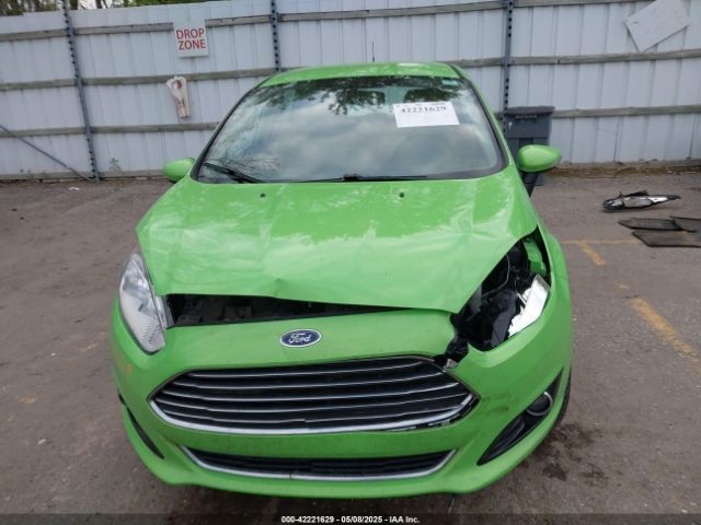 3FADP4FJ8EM165941 Ford Fiesta Titanium