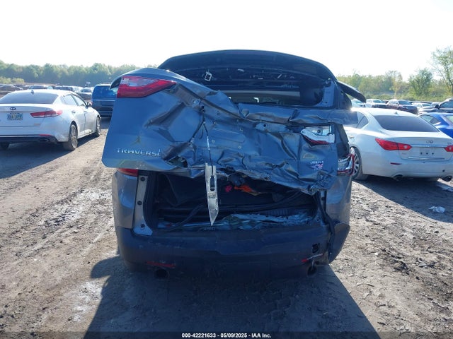1GNERFKW5KJ231920 Chevrolet Traverse Ls