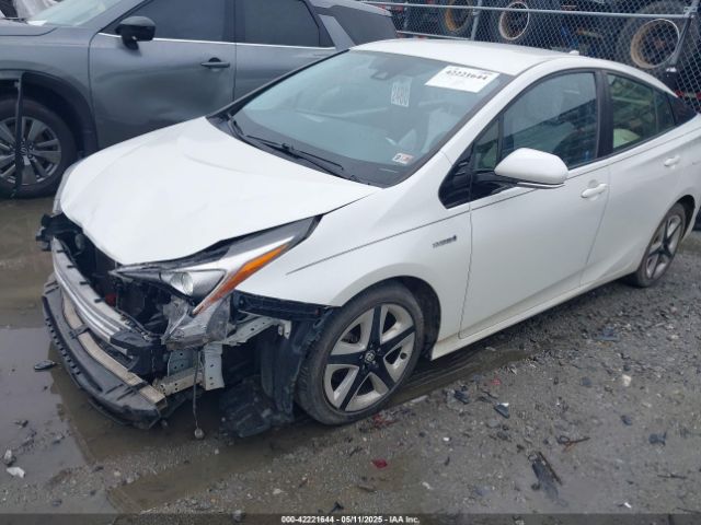 JTDKARFU9G3023659 Toyota Prius Four Touring