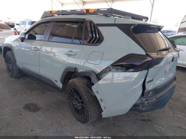 2023 TOYOTA RAV4 HYBRID JTMB6RFV4PD097043 Photo 2