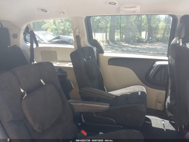 2C4RDGCG2ER313531 Dodge Grand Caravan Sxt