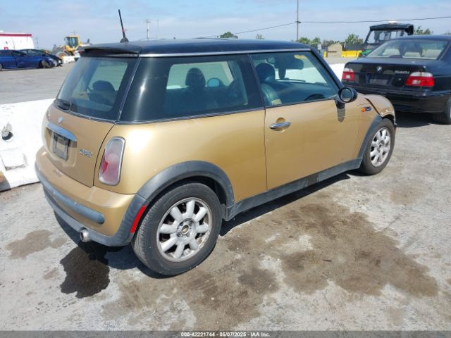 2004 MINI COOPER WMWRC33434TJ53276 Photo 3