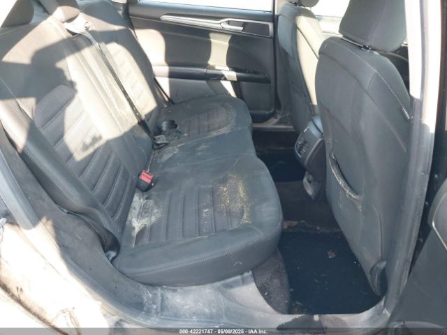 3FA6P0HD4HR179674 Ford FUSION SE
