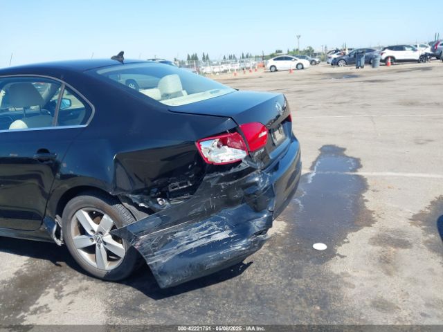 3VWLL7AJ2EM285077 Volkswagen Jetta 2.0l Tdi