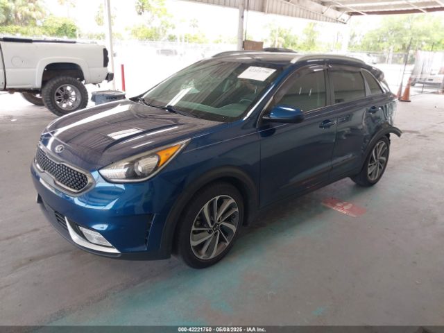 KNDCB3LC6J5207642 KIA NIRO LX
