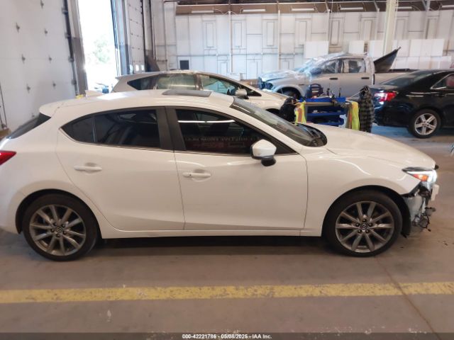 3MZBN1M34JM248428 Mazda Mazda3 Grand Touring