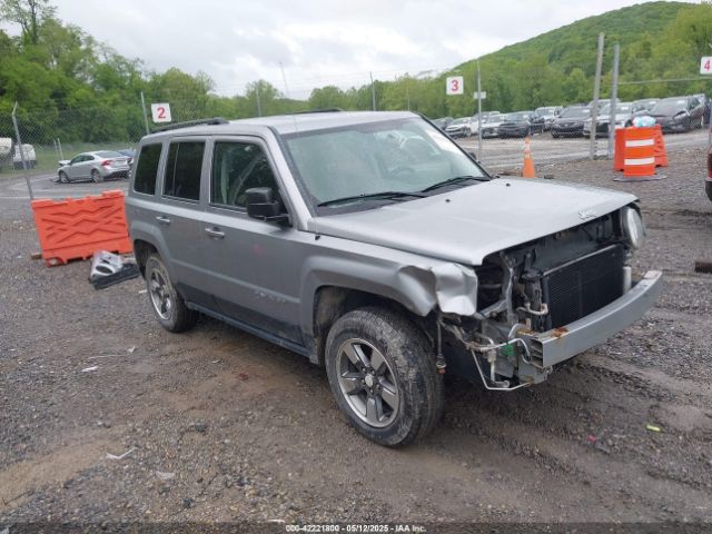1C4NJRBBXED784029 auction archive image