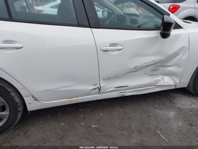 JM1BM1T74E1173503 Mazda Mazda3 I Sv