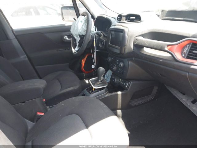 2021 JEEP RENEGADE ZACNJDAB6MPM54762 Photo 4