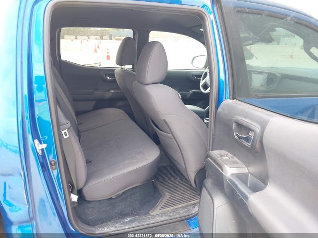 5TFCZ5AN8JX130935 Toyota Tacoma Trd Sport