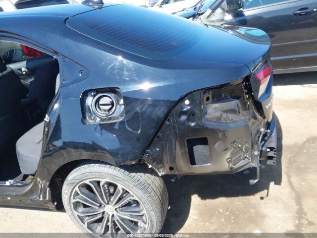 5YFB4MDE2SP276201 Toyota COROLLA LE