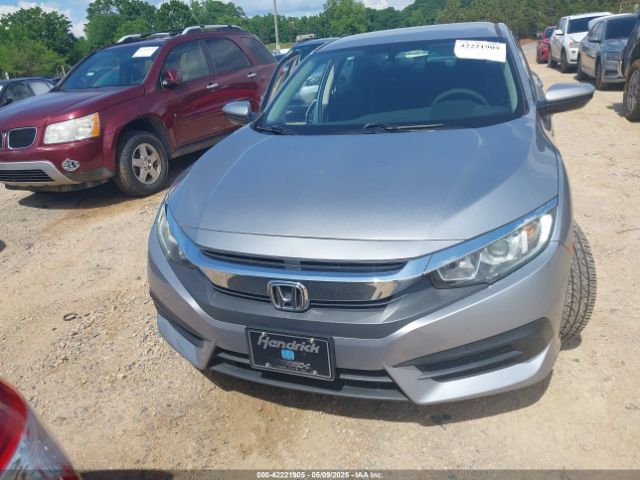 19XFC2F54JE021569 Honda Civic Lx