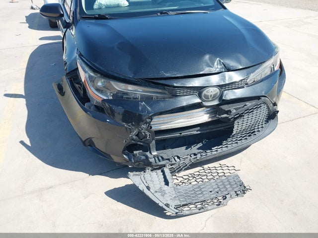 JTDEPRAE6LJ026603 Toyota COROLLA LE