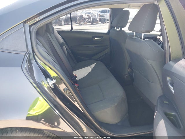 JTDEPRAE6LJ026603 Toyota COROLLA LE