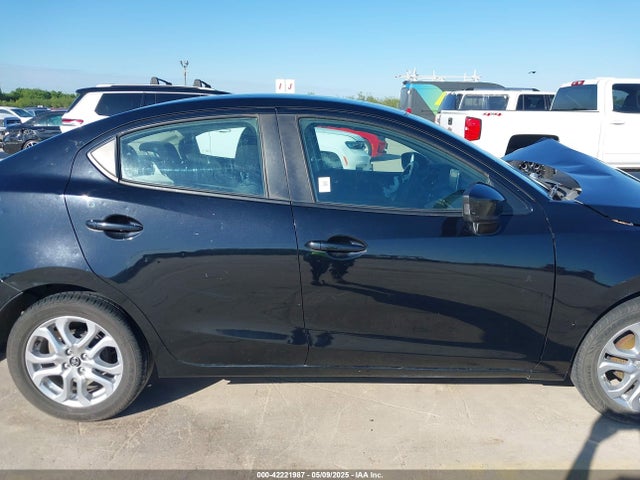 3MYDLBYV4HY174726 Toyota p5v