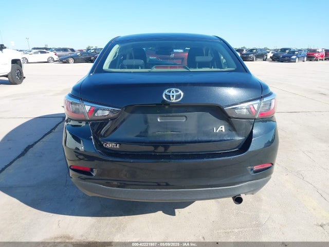 3MYDLBYV4HY174726 Toyota p5v