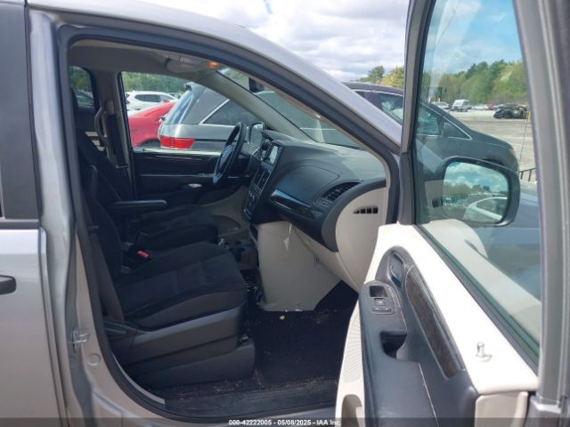 2C4RDGBG6KR573282 Dodge Grand Caravan Se