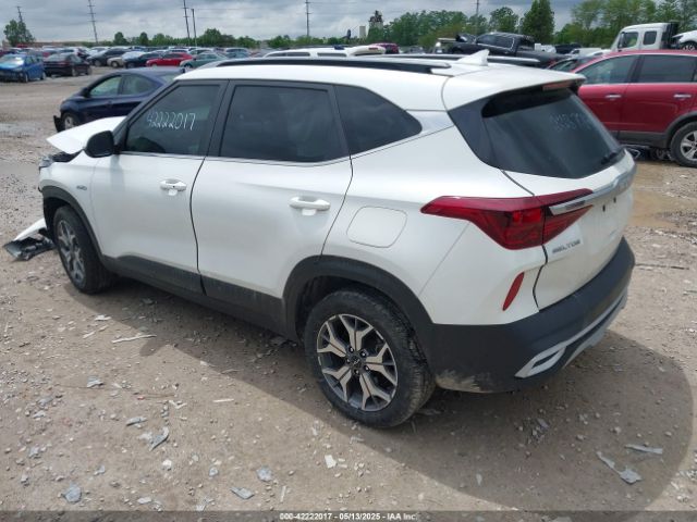 KNDERCAA0N7238739 KIA SELTOS EX