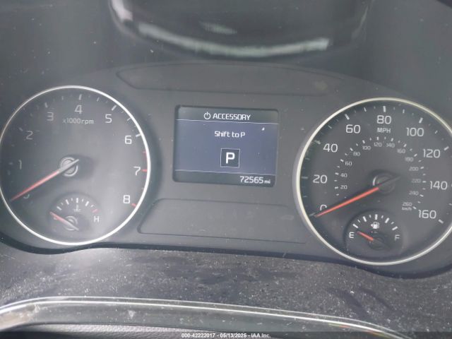 KNDERCAA0N7238739 KIA SELTOS EX