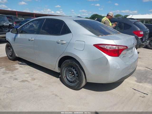 Toyota COROLLA LE 2017 5YFBURHE3HP656938 Image 3