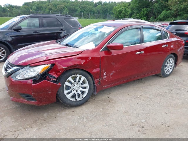 Nissan Altima 2.5 S 2017 1N4AL3AP4HC233372 Image 2