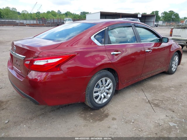 Nissan Altima 2.5 S 2017 1N4AL3AP4HC233372 Image 4