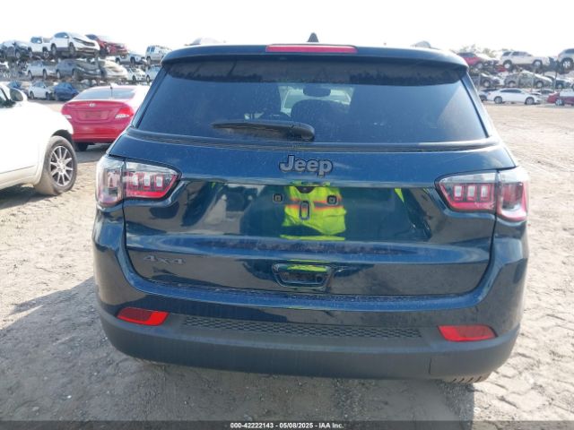 3C4NJDBN7RT162744 Jeep Compass Latitude 4x4