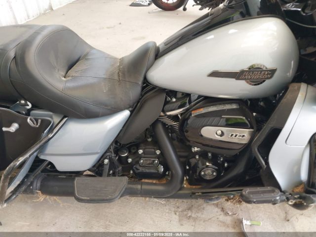 2023 HARLEY-DAVIDSON FLTRK 1HD1KZF19PB646878 Photo 7