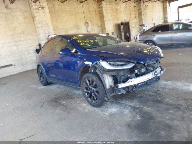 2022 TESLA MODEL X 7SAXCBE69NF332819