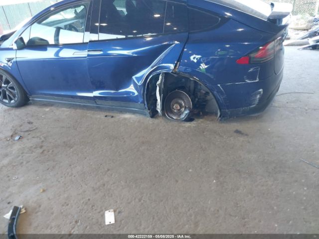2022 TESLA MODEL X 7SAXCBE69NF332819 Photo 5